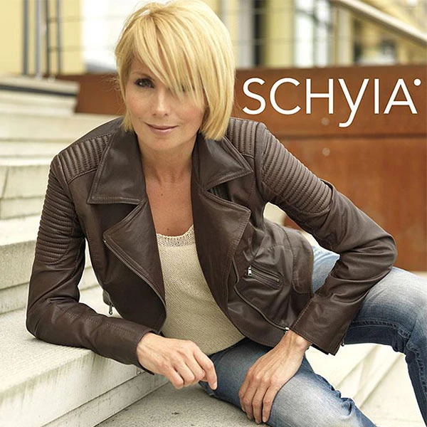 Fashion Fotoshooting für Schyia Lederjacken - Modefotografie mit Model